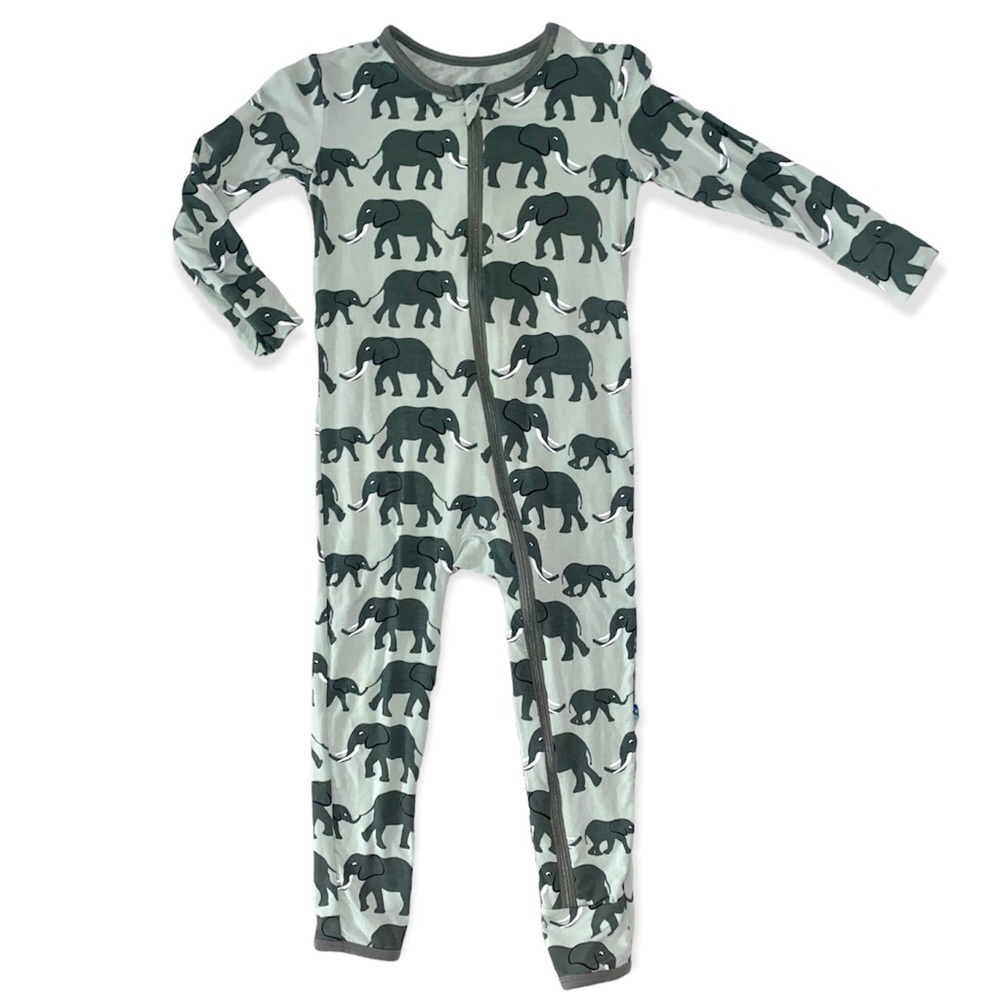 🐘Kickee Romper🐘